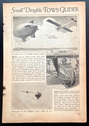 Small dirigible tows - dirigible,